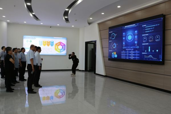 1693533275544657.png 图片2.png